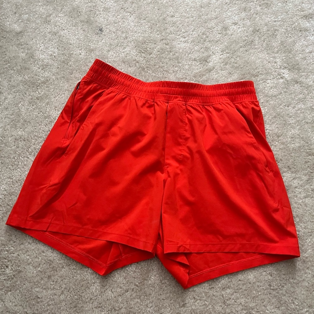 LULULEMON Men’s Pace Breaker Linerless 5” Solar Orange Large